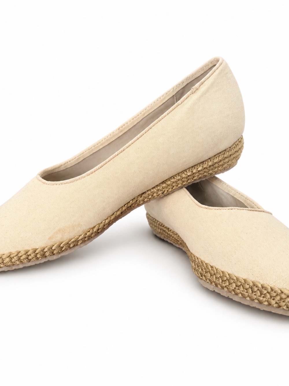 Beacon Cream Canvas Espadrille Ballet Flats Women’s 6.5N NWT